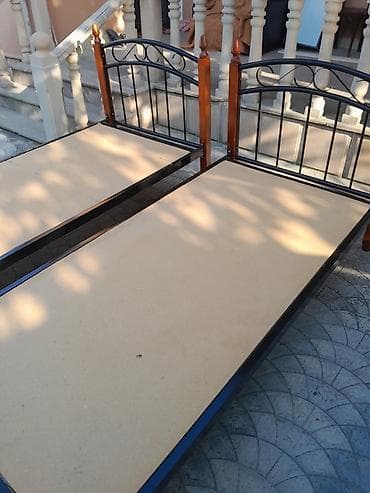 matras satilir: Carpayi matrasla bir yerde satilir,qiymet 1 edede aiddir,iki mertebe — 3