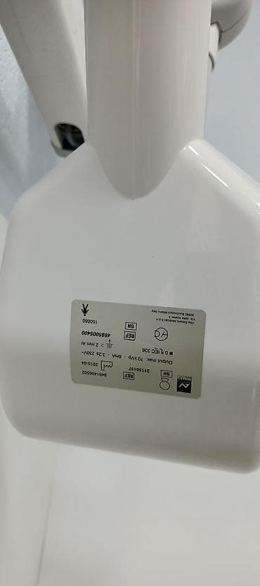 rentgen: Stomatoloji rentgen cihazı. Çox az işlənib. Yeni kimidir. 5500 alınıb — 4