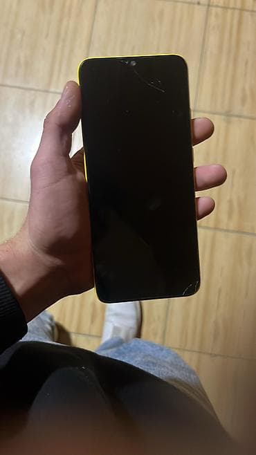 Компьютеры, ноутбуки и планшеты: Poco C40, 64 ГБ, цвет - Желтый, Отпечаток пальца — 2