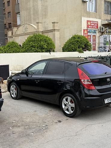 hunday i 30: Hyundai i30 hatchback

Təcili satilir — 5