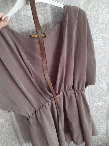 zara qadın: Kofta az geyinilib,remenli38 olcu, 5 azn — 1