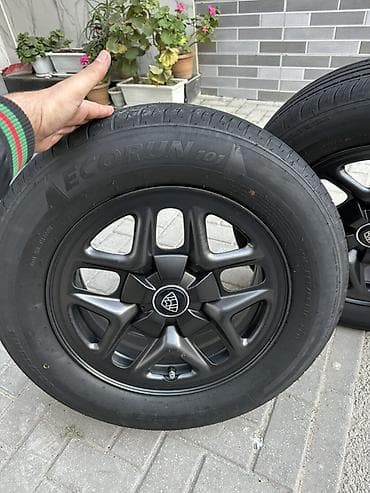 Колеса в сборе: Колесо 225 / 60 / R 16, 5 Болтов — 1