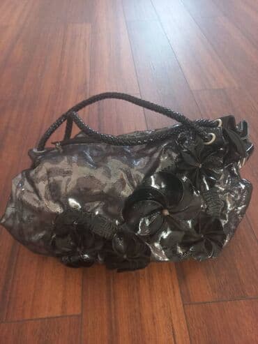 əl işi çantalar: Rengi seri-boz qara gullernen cantadir turkiyeden getirilib cox gozel — 2