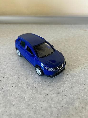 Məhsul: Nissan Qashqai miniatür model avtomobil - Miqyas: təxminən — 1