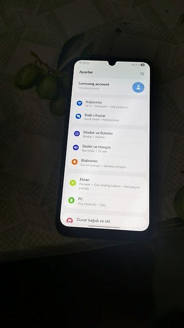 a24 ekran: Samsung Galaxy A24 4G — 1