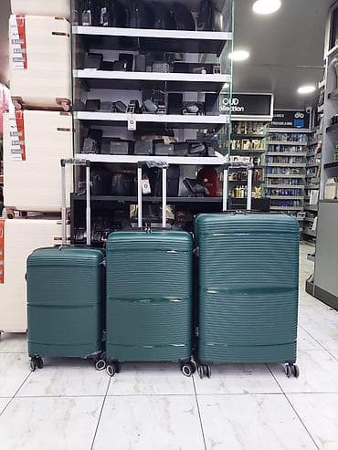 Sərt korpuslu çamadan dəsti – 3 ölçü - Rəng: tünd yaşıl - Material