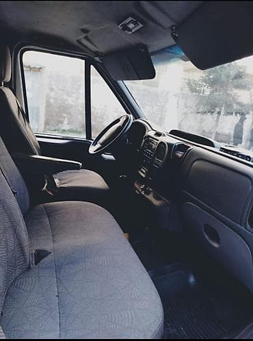 su ceken mator: Ford Transit: 2 l | 2004 il 450673 km — 5