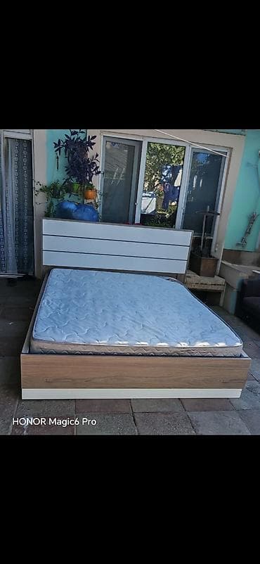 matraslar: Taxt – 200×160 sm - Korpus: ağ və ağac teksturalı kombinasiya - — 1