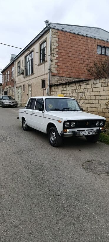 ваз 2111: VAZ 2106, ağ rəng, sedan kuzov. Klassik “Jiquli” znaki. ij təkərlər — 6