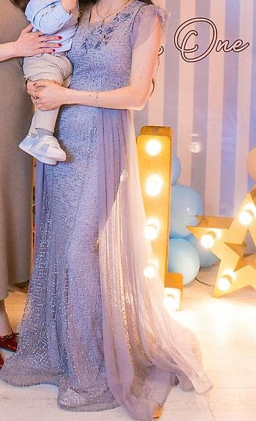 Bir dəfə geyilib S razmer.Caspian plazadan 400 alinib kecen ay 150 lalafo.az -da Bir dəfə geyilib S razmer.Caspian plazadan 400 alinib kecen ay 150