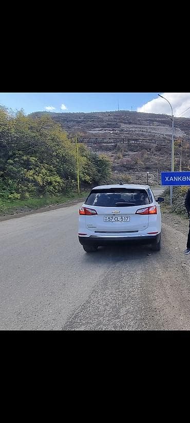 ilkin ödəniş 1500 azn avtomobil: Chevrolet Equinox: 1.5 l | 2020 il 165000 km Krossover — 2