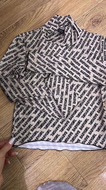 push up helanke: SHEIN “BABYGIRL” printli qadın köynəyi - Model: Uzunqol, boğazlı — 1