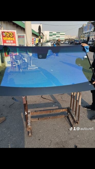 şuşələr: Avtomobil şüşələri. endirim qiymetle — 10