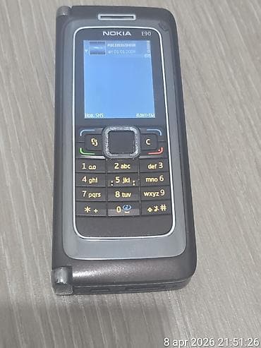 Nokia E90, 2 GB, rəng - Qəhvəyi, Düyməli
