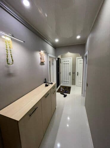 20 yanvarda 2 otaqli evler: Bakı, 3 otaqlı, Köhnə tikili, 60 kv. m — 10