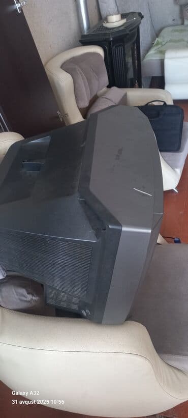 спутниковая антенна: Б/у Телевизор JVC — 1