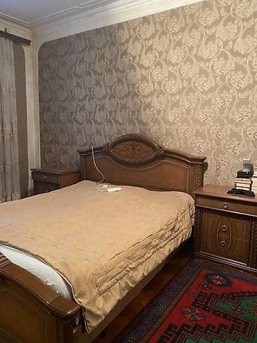 cut kravat: İkinəfərlik çarpayı, 2 tumba, İtaliya, İşlənmiş — 2