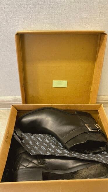 qiz ucun botlar: Ölçü: 37, rəng - Qara, İşlənmiş — 7