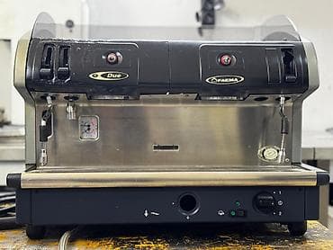 Faema E92 Due iki qollu professional espresso maşını - Brend/model — 1