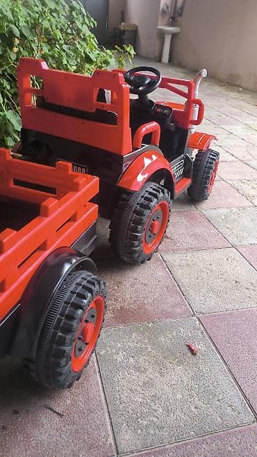 Avtokreslolar: Uşaq elektrik traktor-u və qoşqusu - Model: “LARGE” yazılı iki — 6