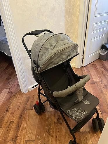 Klassik gəzinti arabası