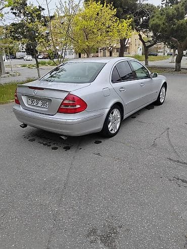 mersedes 190e: Mercedes-Benz E-Class (W211) sedan - Kuzov: 4 qapılı sedan, gümüşü — 7