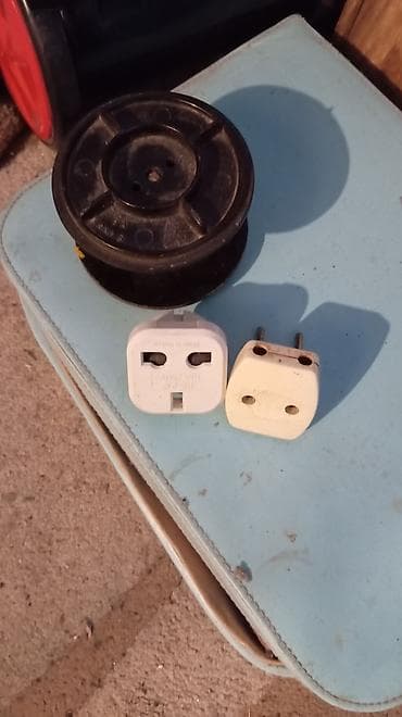 rozetkalar: Elektrik fiş və adapter dəsti Məhsul tərkibi: - 2 ədəd klassik 2-pin — 1