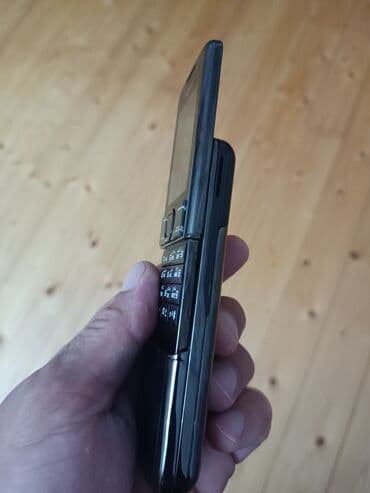 телефон fly mc100 блок питания: Nokia 8 Sirocco, цвет - Черный, Кнопочный — 3