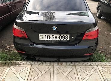 bmw motor: BMW 5 Series (E60) sedan – qara rəng Xüsusiyyətlər: nömre satlr - — 2