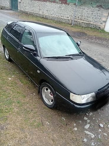 bmw e 36: Model: Sedan/hatçbek tipli minik avtomobili (qara rəng) Kuzov: 5 qapı — 2