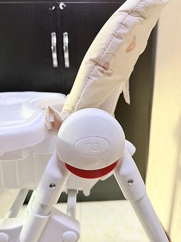 Uşaq dünyası: Mothercare yemek masasi yaxshi veziyyetde — 2