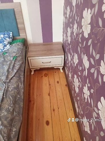 yemək stolu: Satılan məhsullar ev üçün müxtəlif mebel və məişət əşyalarından ibarət — 7