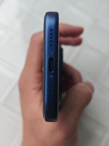 mac pro: IPhone 17 Pro, 256 GB, Mavi, Zəmanət, Face ID, Simsiz şarj — 5