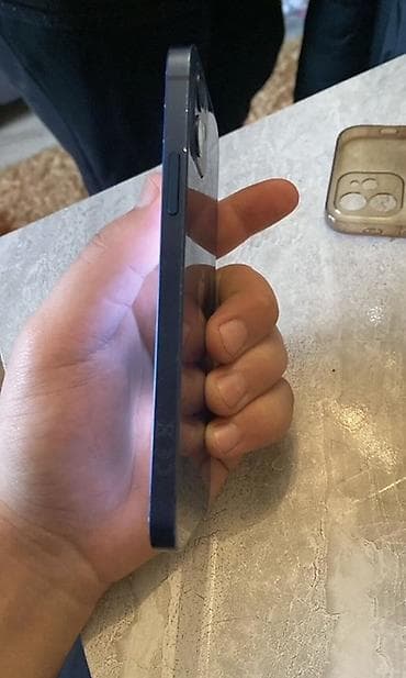 ayfon 2: IPhone 12, Mavi — 2