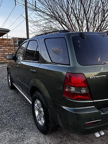 kiçik maşınlar: Kia Sorento: 2.5 l | 2003 il Ofrouder/SUV — 4