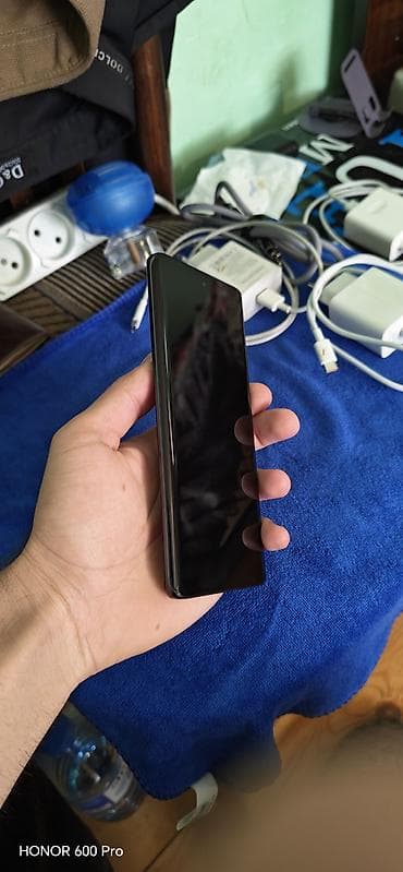 telegonlar: Honor X9b, 256 GB, rəng - Qara, Face ID — 9