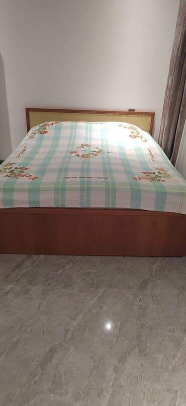 Yataq otağı dəstləri: İkinəfərlik çarpayı, İşlənmiş — 2