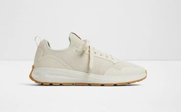 дождевик купить в баку: Təcili satılır! Aldo - senaker . Yenidir, istifadə olunmayıb. Ölçü — 9