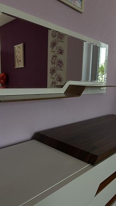 Mebel dəsti – 600 alınıb.komod 2-ci əldi, iş/üz masası və divardan — 3