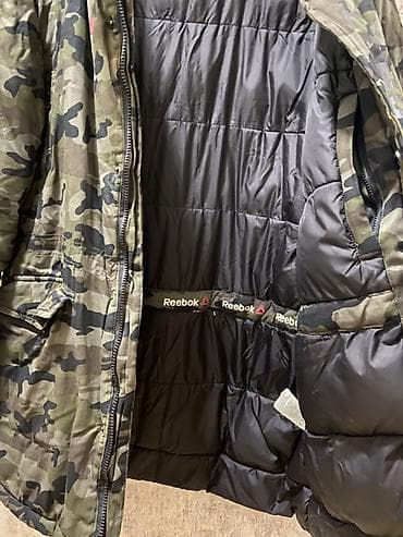 ikinci əl şubalar: Kişi üçün Reebok qalın, kamfulyaj Gödəkcə. 150 AZN ə alınıb. 90 AZN — 3