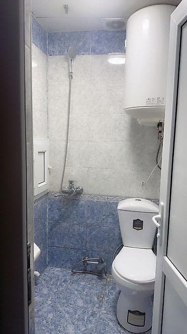 quba ev alqi: Kirayə verilən studiya tipli mənzil – mətbəx və otaq bir yerdə.ev — 8