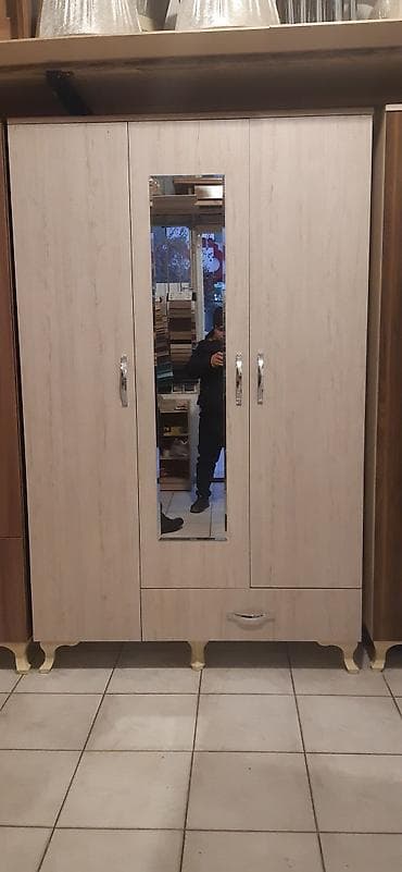 belarus mebelleri bakida: 3 Qapi Dolablar Hal Hazirda Anbarda Movcuddur. Sifariwlede ne reng — 5