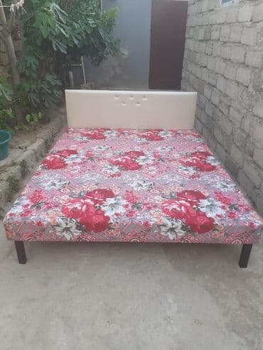 Çarpayı
Taza hazırı var 
Çatdırılma razılaşma — 1