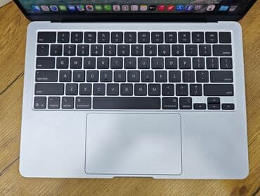 ipad mini 5 irşad electronics: Apple Macbook Air 2025 Cup. Apple M4 RAM 16GB SSD 256GB Ekran 13.6 — 2