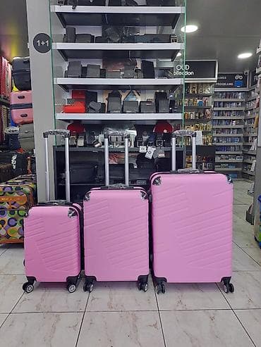 lenin: Məhsul: 3-lü çamadan dəsti – çəhrayı rəng Xüsusiyyətlər: - Korpus — 1