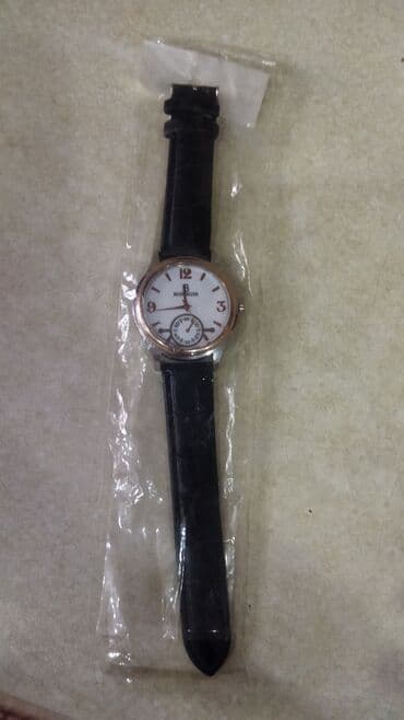 Təzədir. Qola yazılmayıb. Mexanizmdir. Doldurulma ilə işləyir. Hədiyyə lalafo.az -da Təzədir. Qola yazılmayıb. Mexanizmdir. Doldurulma ilə işləyir. Hədiyyə