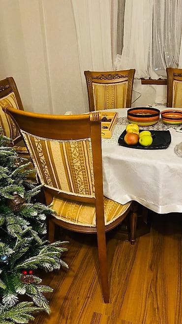 islenmis stollar: Qonaq otağı üçün, İşlənmiş, Açılan, Oval masa, 6 stul — 1