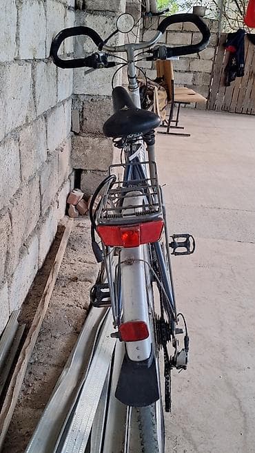 teze velosipedler: İşlənmiş Şəhər velosipedi 28", sürətlərin sayı: 8 — 2