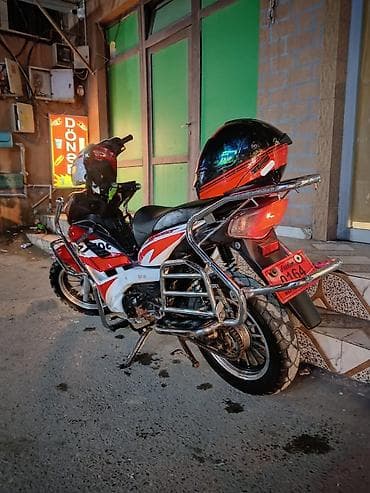 kardan balans: Kask Satlırı. Çənədən Açılan Kaskadır Və Xamilyon Vizorludur Təcili — 2