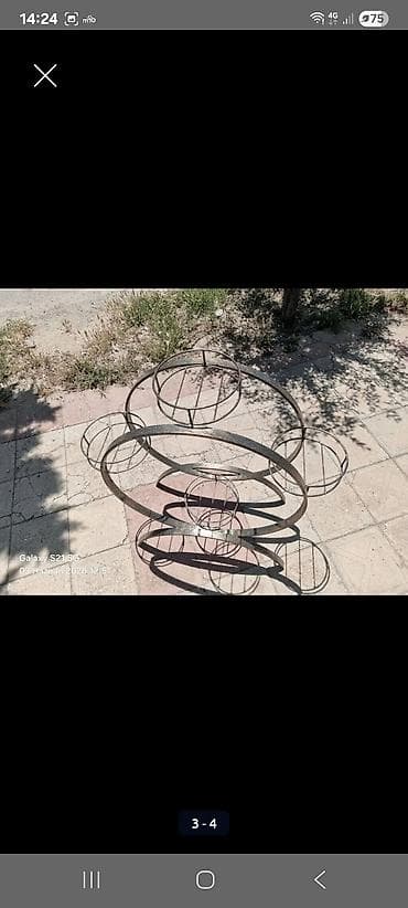 nergiz gulleri: Metall güllük/bitki stendi - Material: möhkəm metal konstruksiya - — 3